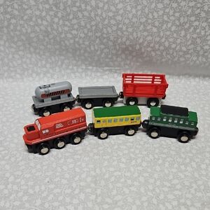 Kidkraft Wooden Train Cars Qty. 6 Engine Passenger Flatbed